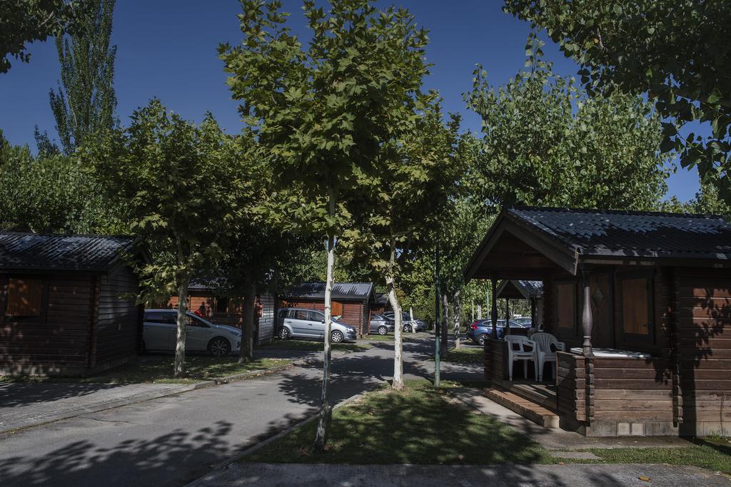 Camping & Bungalows Ligueerre De Cinca Exterior foto