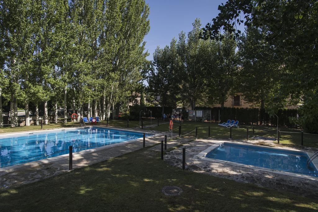 Camping & Bungalows Ligueerre De Cinca Exterior foto