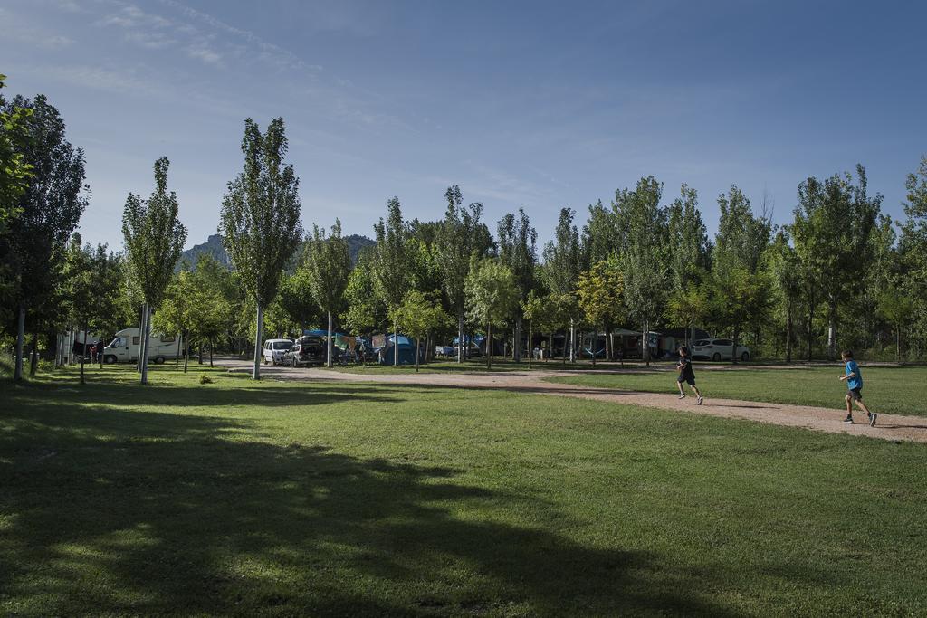 Camping & Bungalows Ligueerre De Cinca Exterior foto